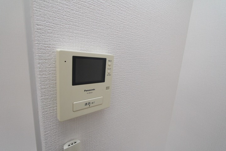 シャンテー中宮I ロビー