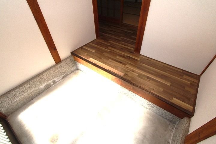 走谷1丁目2－14　貸家 玄関