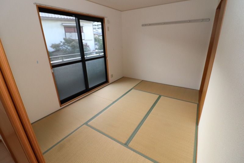 ドミール岡山手 エントランス