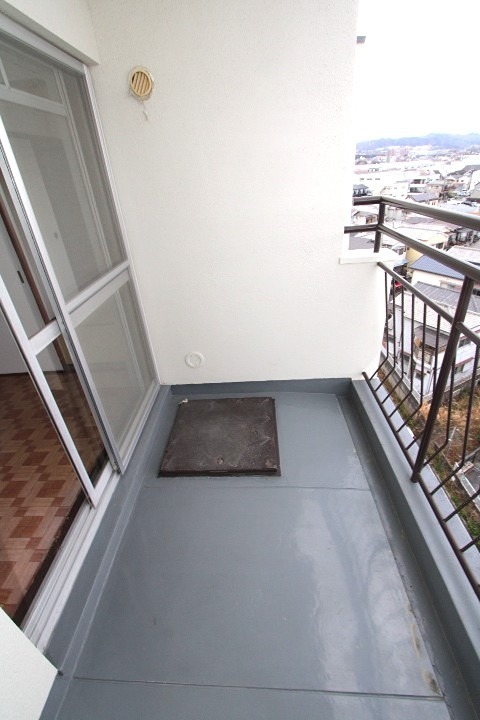家具町ハイツ ベランダ