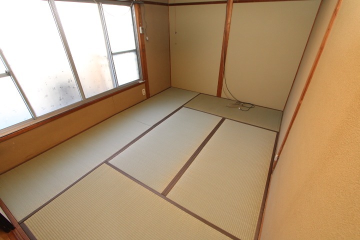 枚方市伊加賀本町15-1 ベッドルーム