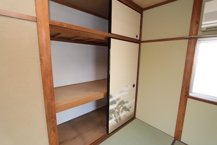 枚方市伊加賀本町15-1 収納