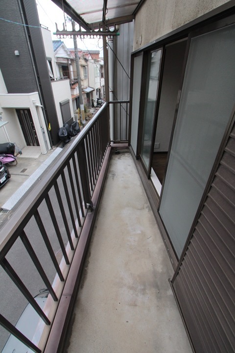 磯島茶屋町18-1ガレージハウス ベランダ
