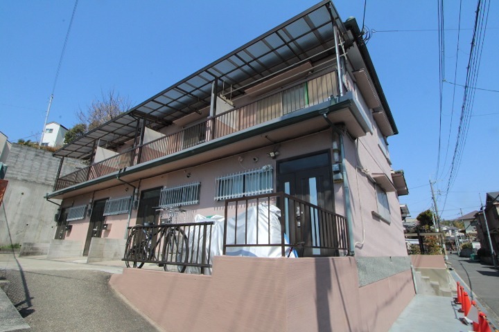 テラス 枚方市香里園山之手町 外観