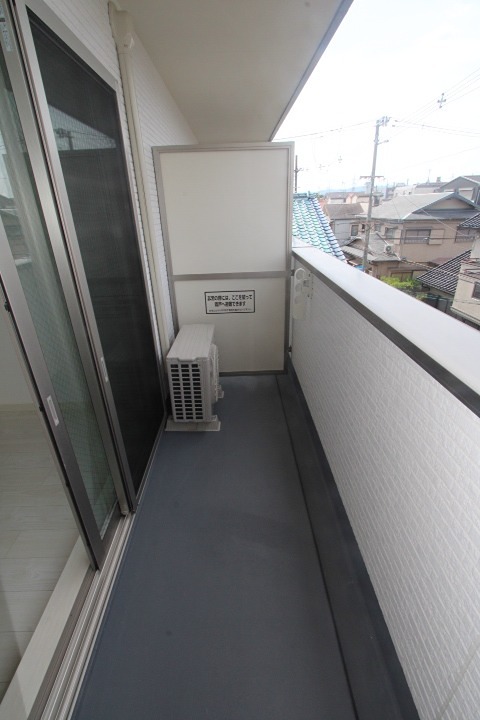 クリエオーレ牧野本町 ベランダ