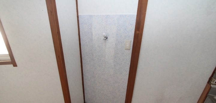 須山町10-19 テラスハウス 玄関