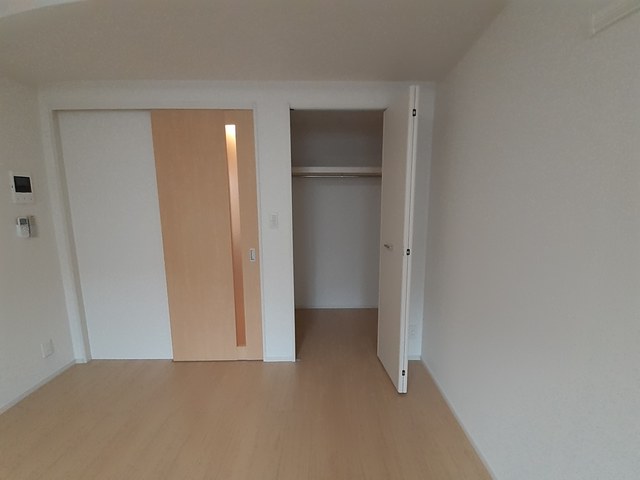 オーキッド　バレー 収納