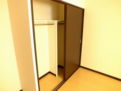 レオネクストＯＨＩⅤ 収納