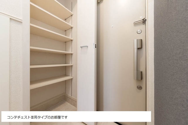 リオ 玄関