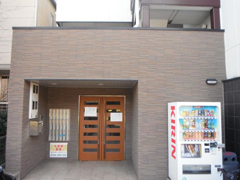 アクアムーン エントランス