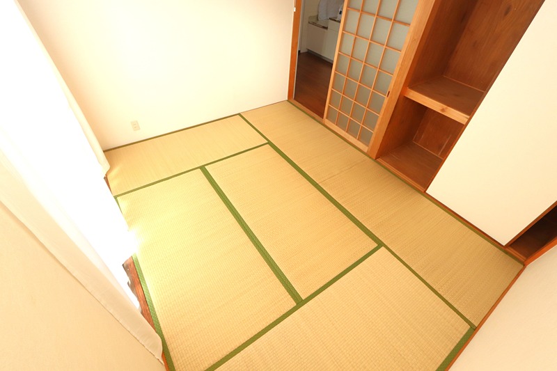 ネオハイツ 庭