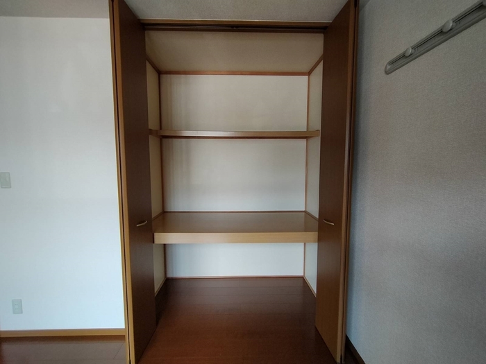 クレール山之上 収納