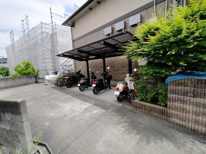 クレール山之上 駐車場