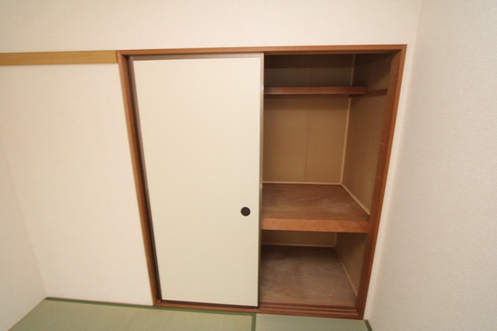 ヒルサイドテラス 収納
