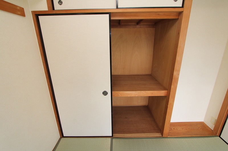 パレ東中振 収納