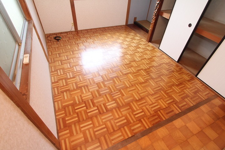 藤阪元町1丁目貸家 リビング