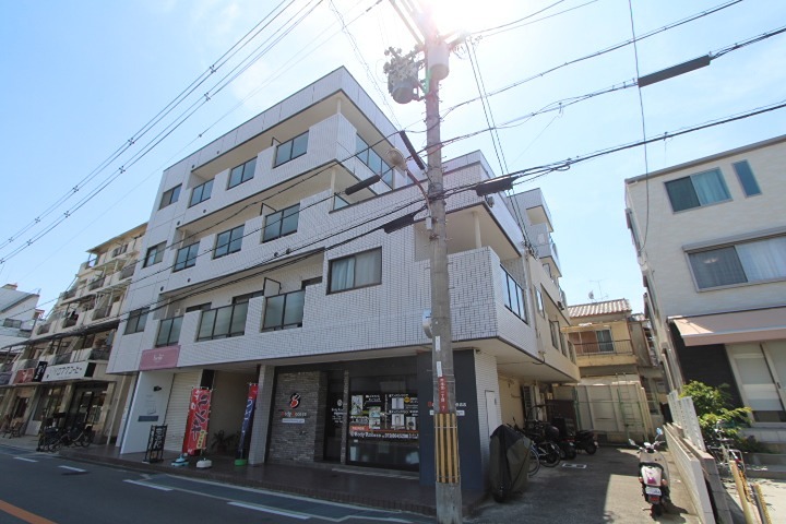 パールハイツ楠葉 外観
