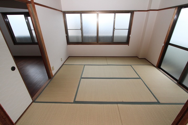 平成マンション ベッドルーム