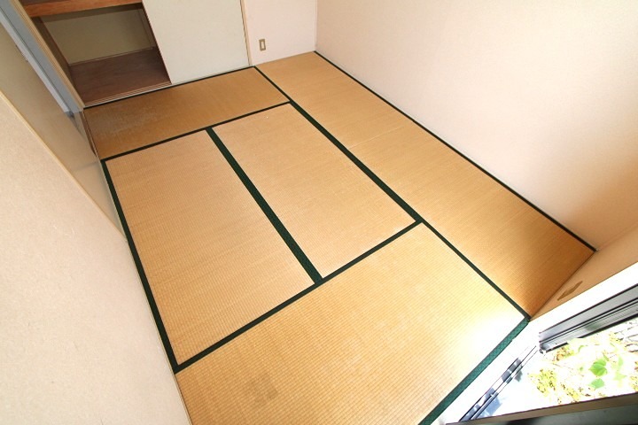 サンアレイ下野Ⅱ ベッドルーム