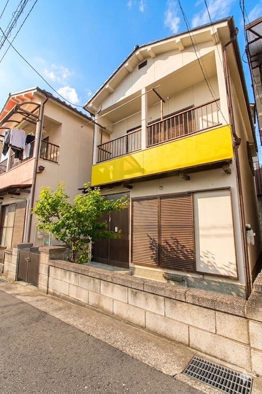 長尾東町３丁目54-7　賃家　右端 外観