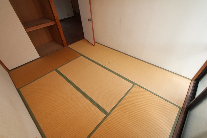 東ハイム ベッドルーム