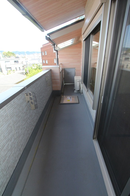 シャンテー東香里 ベランダ