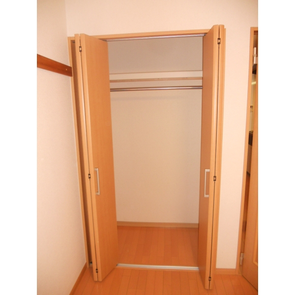 グリーンミモザ小林 収納