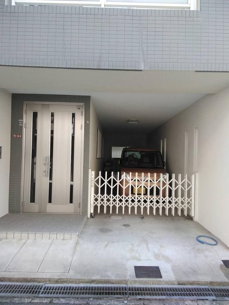 貸家 枚方市招提南町１丁目 エントランス