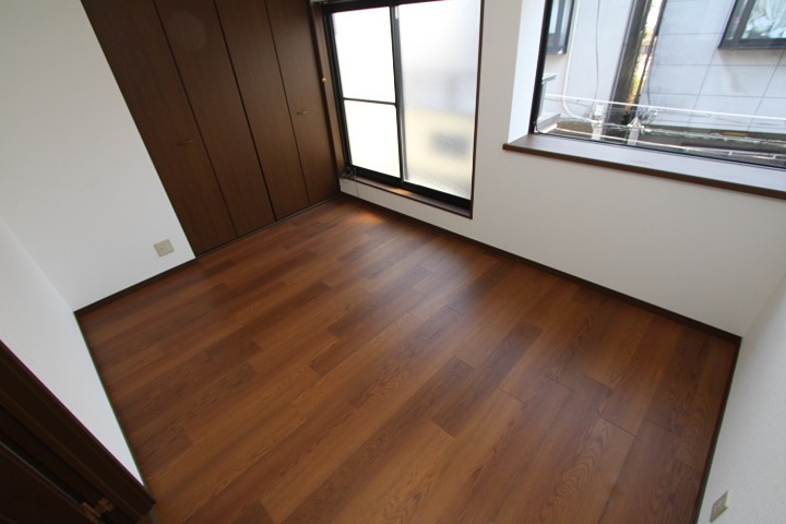須山町4-10　賃家 ベッドルーム