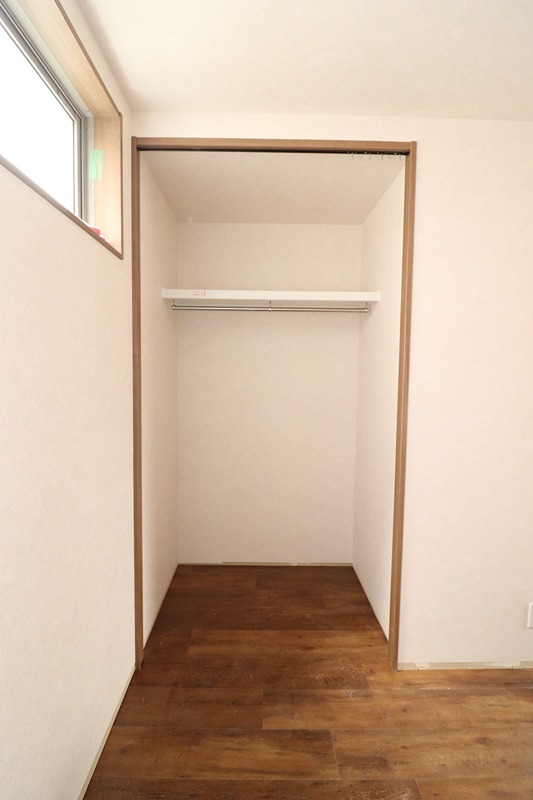 STcourt萱島東 収納