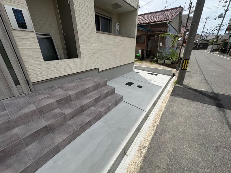 STcourt萱島東 駐車場