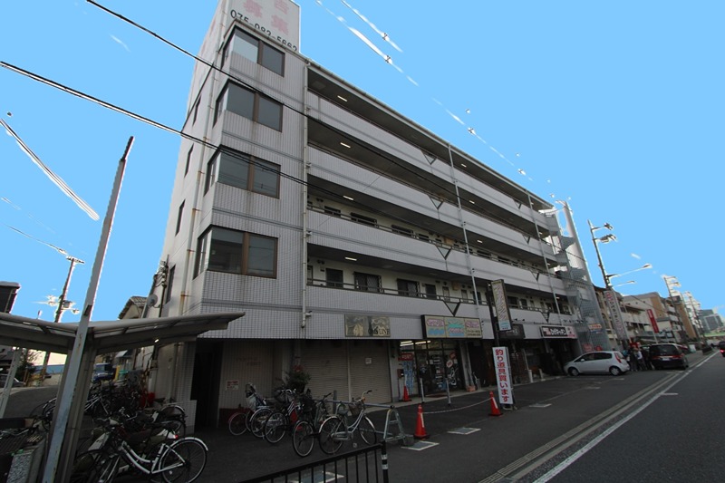グランデール中宮 外観