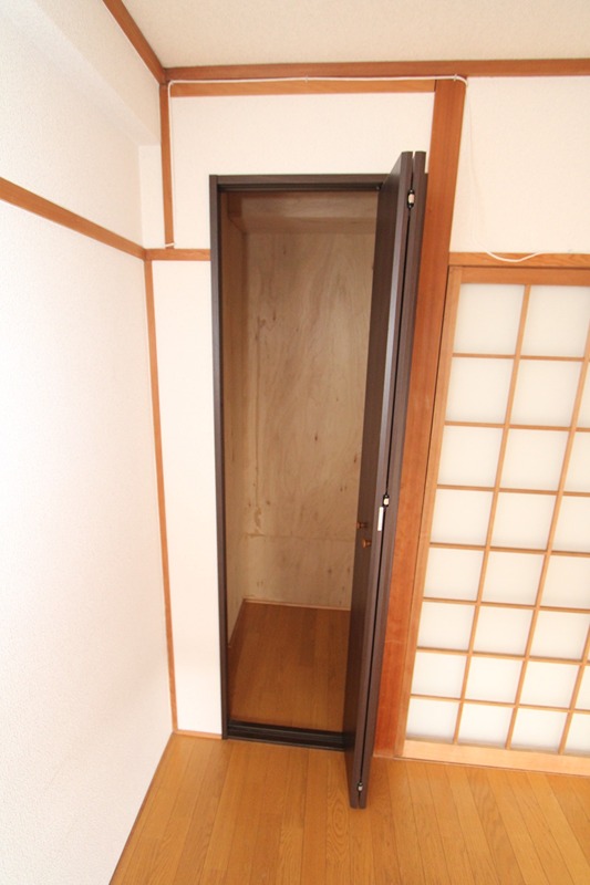 グランデール中宮 収納