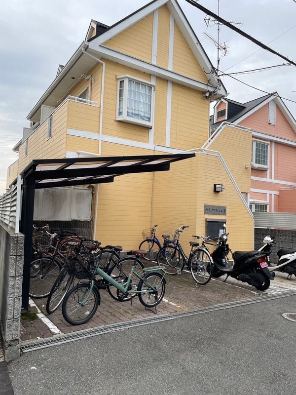 ハイツマルシェⅡ 駐車場