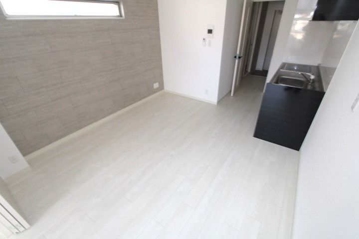 クリエオーレ藤阪中町Ⅰ リビング