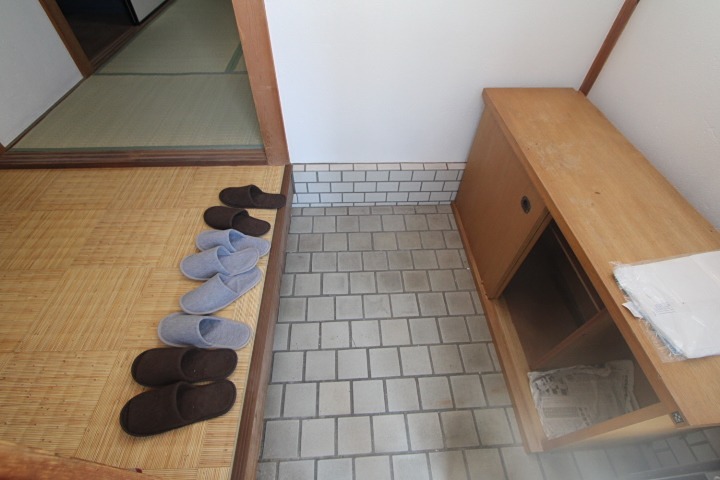 貸家 枚方市池之宮２丁目 玄関