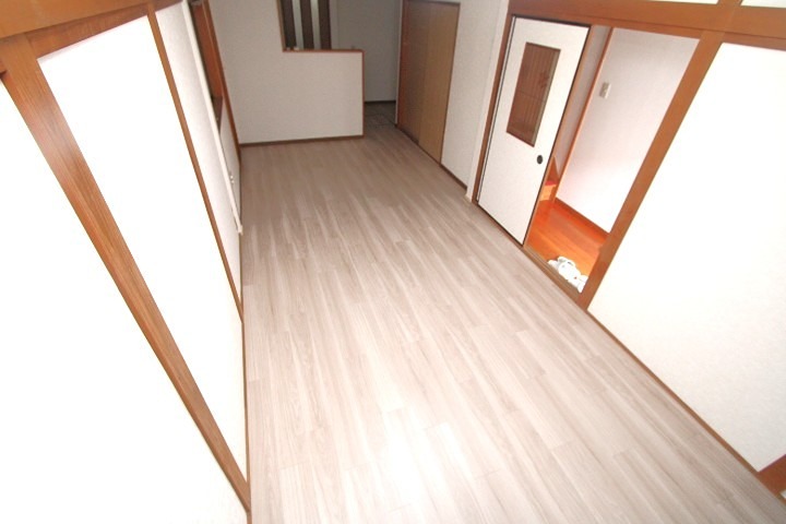 貸家 枚方市伊加賀寿町7-9 リビング