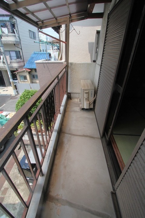 貸家 枚方市伊加賀寿町7-9 ベランダ