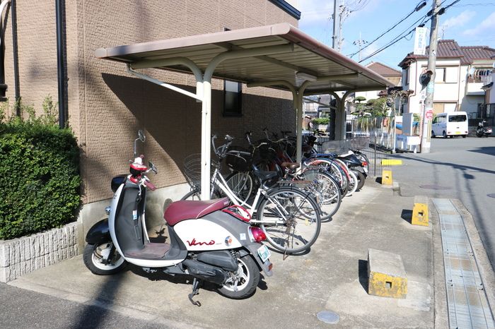 プランドール南楠葉　Ｂ棟 駐車場