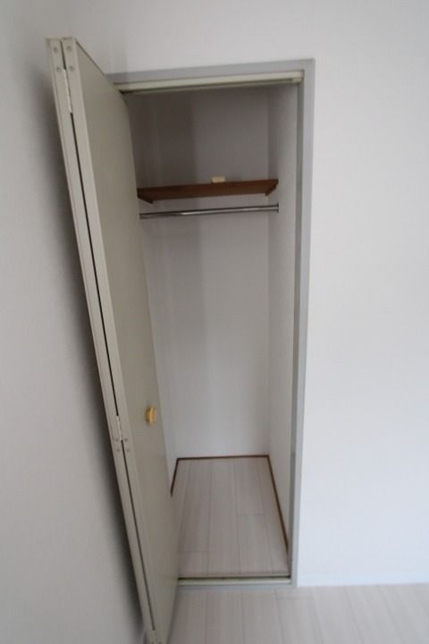 プレアール楠葉東山 収納