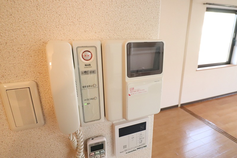 カリーノカサメント東中振 エントランス