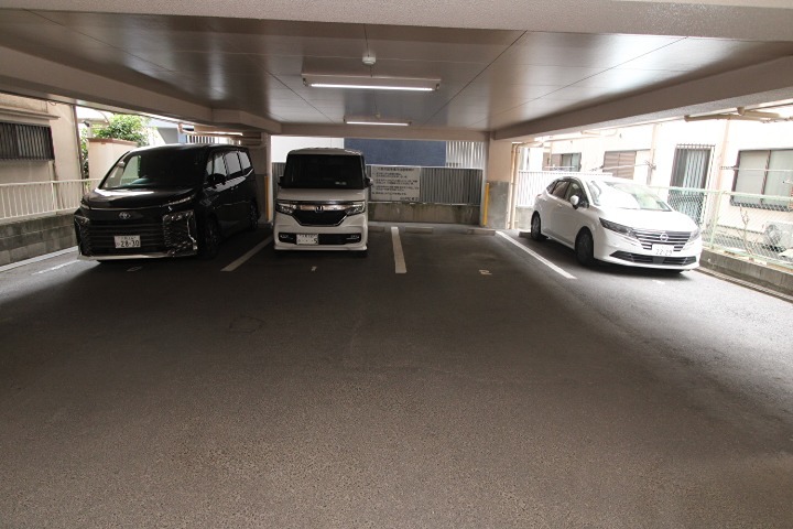 セリオ枚方 駐車場