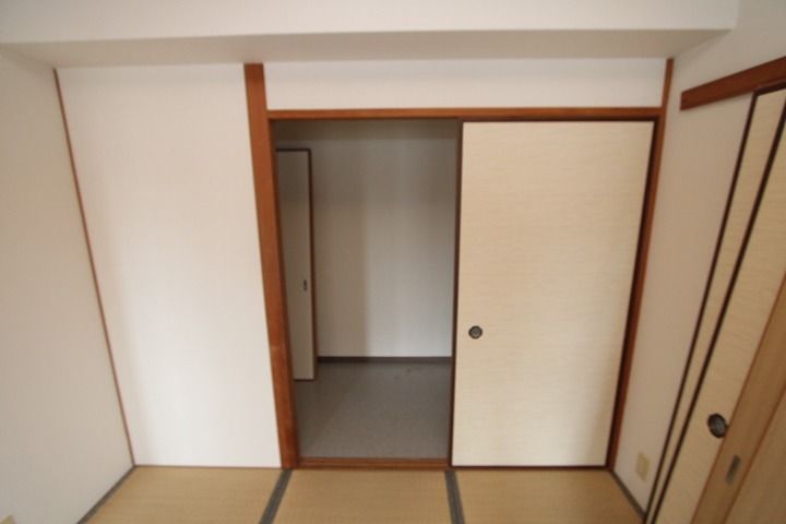 エステル津田 収納