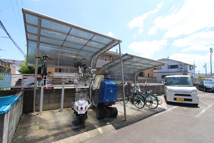 エクセレントＹＡＭＡＭＯＴＯ 駐車場