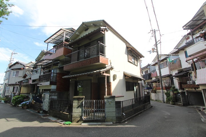 貸家 枚方市招提大谷３丁目 外観