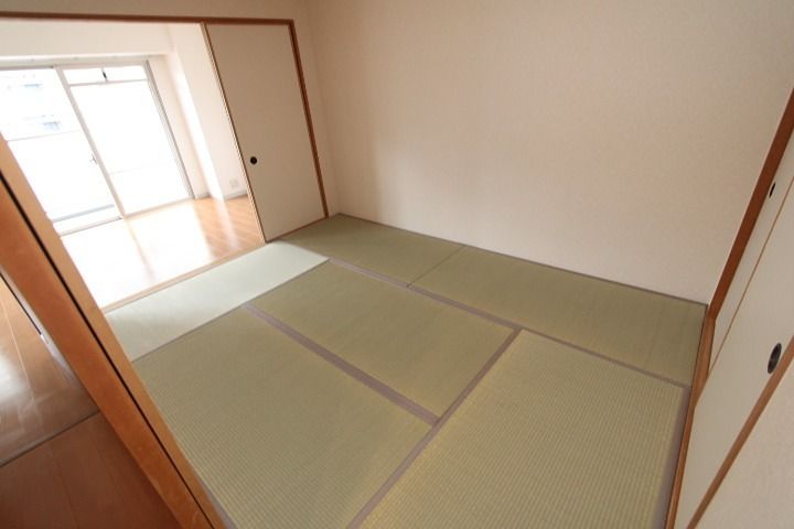 プレミール津田 ベッドルーム