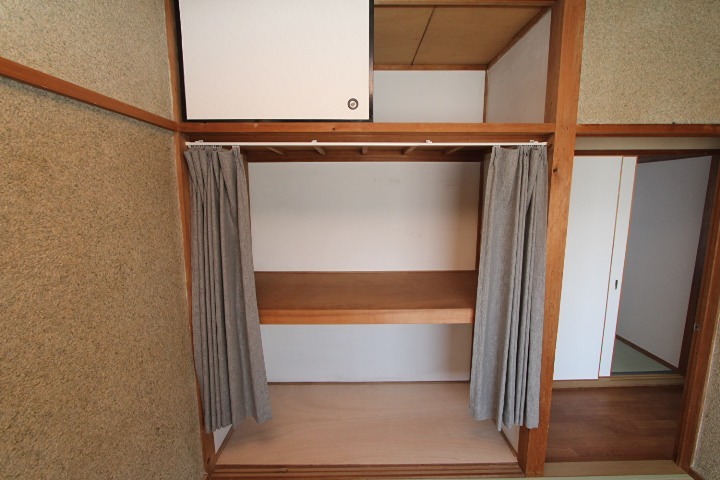 長尾家具3丁目5-39　賃家 収納
