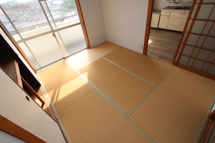 家具町ハイツ ベッドルーム