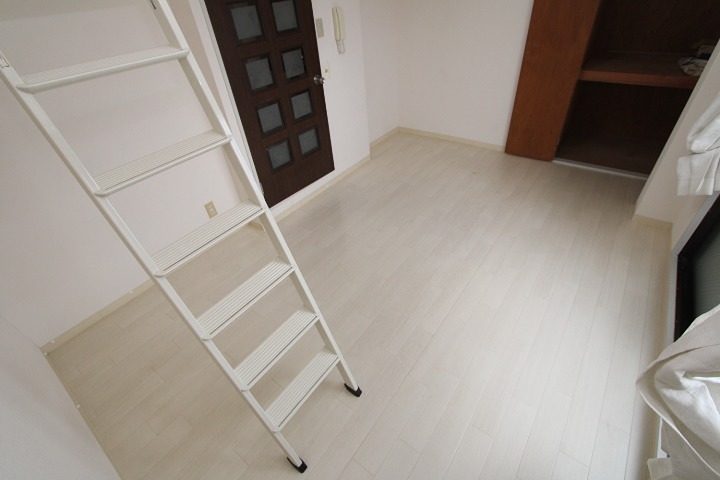 第３和幸マンション エントランス