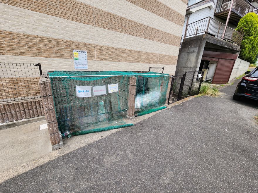 レオパレスかどや その他